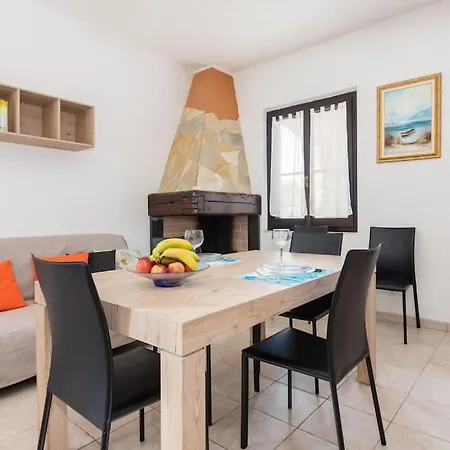 Дом отдыха Con Giardino Al Mare Iun P3584 *
